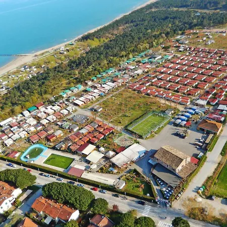 Holiday home Locazione Turistica Camping Classe - Ldd100 Ravenna