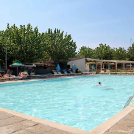 Holiday home Locazione Turistica Camping Classe - Ldd100 Ravenna